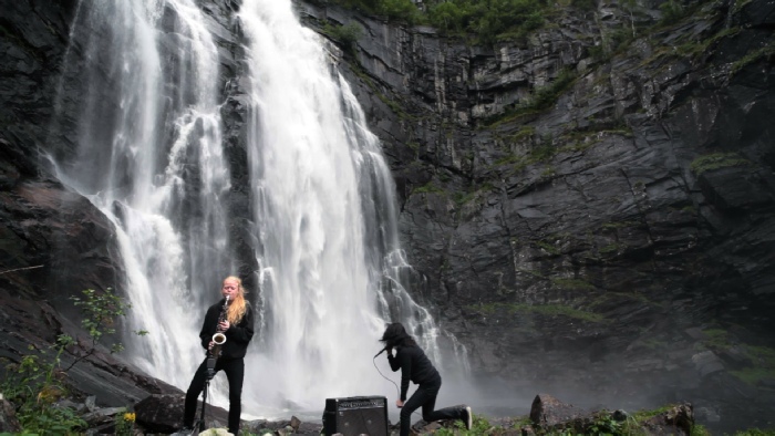 Kusum Normoyle with Mette Rasmussen, Magnesite Norway (video still), 2016-18. Dual channel video and sound installation. Image: Nick Garner. Courtesy of the artists. 